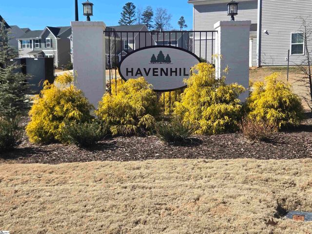 200 Harvest Hill Lane, Greenville, SC 29605