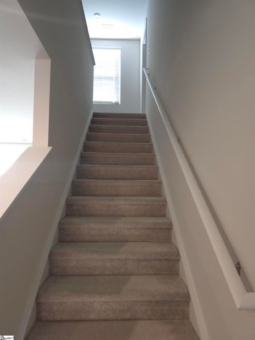 200 Harvest Hill Lane, Greenville, SC 29605