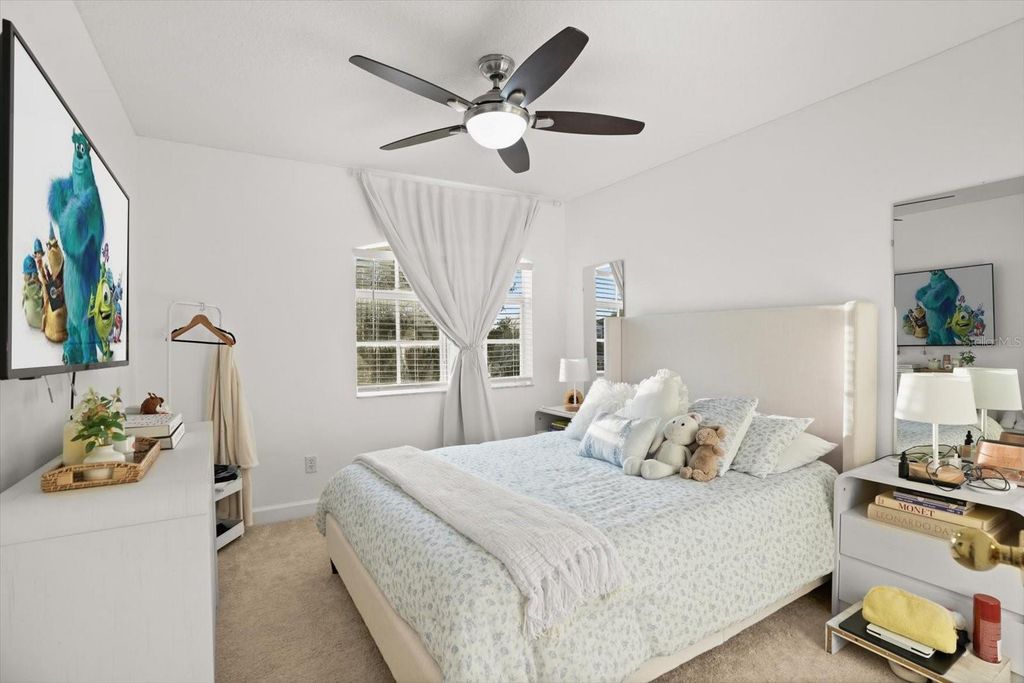 Image 21 of property listing at 248 LONGHIRST LOOP, Ocoee, FL 34761