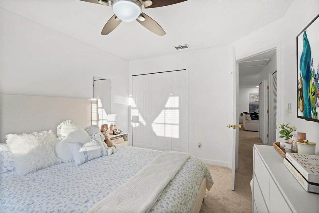 Image 22 of property listing at 248 LONGHIRST LOOP, Ocoee, FL 34761