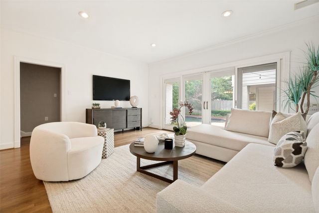 4557 Lorraine Avenue, Highland Park, TX 75205