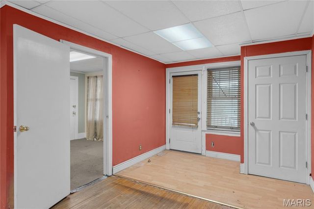 2136 Esther Avenue, St Louis, MO 63139