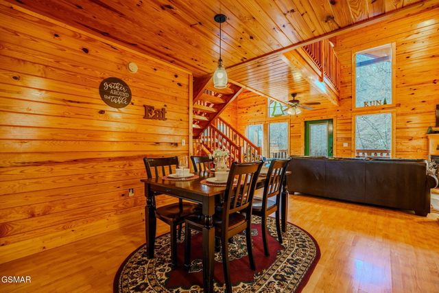 3538 Wolf Way, Sevierville, TN 37862
