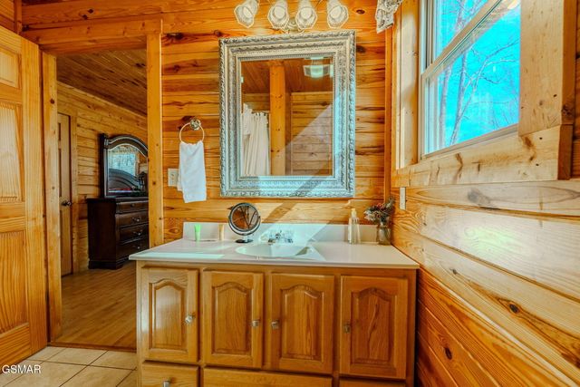 3538 Wolf Way, Sevierville, TN 37862