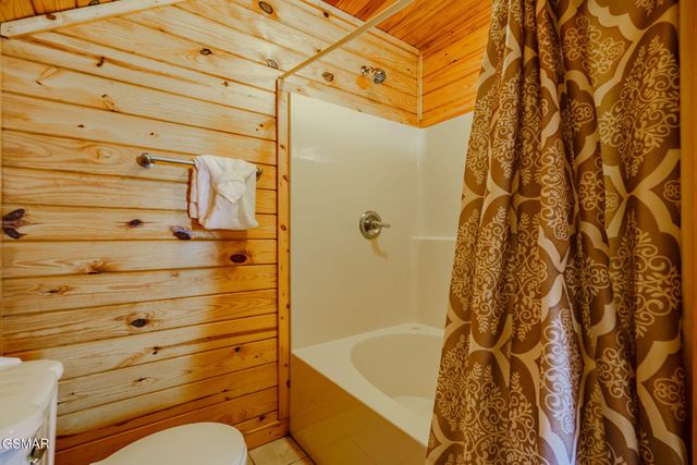 3538 Wolf Way, Sevierville, TN 37862