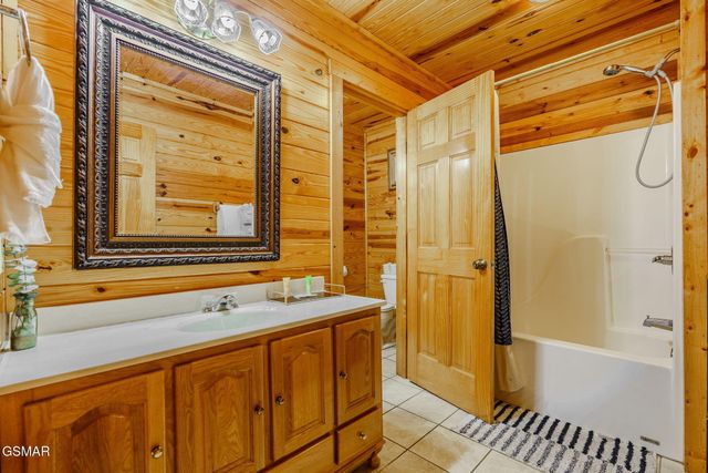 3538 Wolf Way, Sevierville, TN 37862