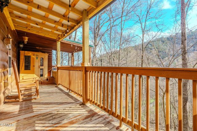 3538 Wolf Way, Sevierville, TN 37862