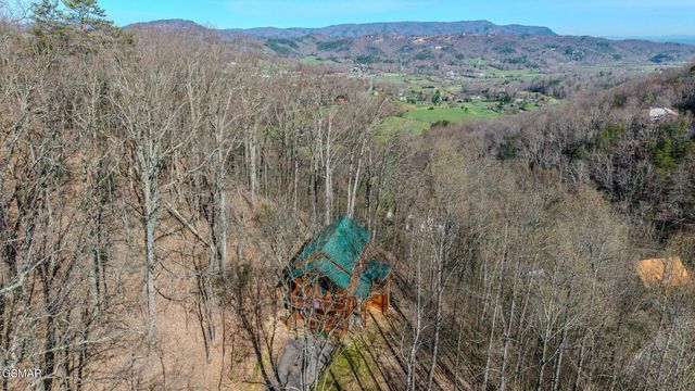 3538 Wolf Way, Sevierville, TN 37862