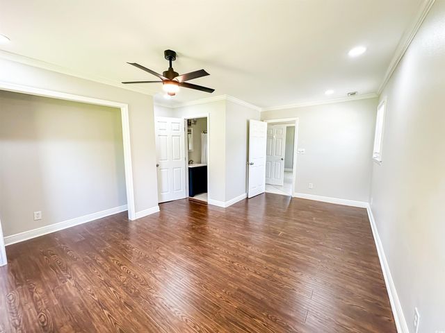 817 Julian St., Georgetown, SC 29440
