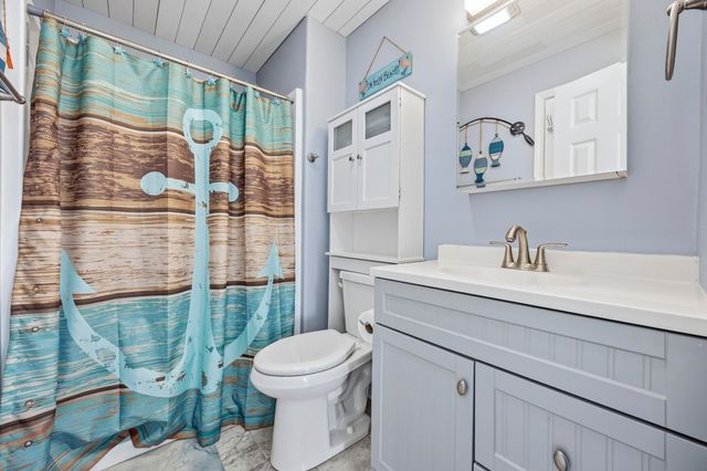 608 6th Ave. S, North Myrtle Beach, SC 29582