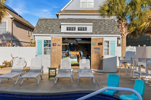 608 6th Ave. S, North Myrtle Beach, SC 29582