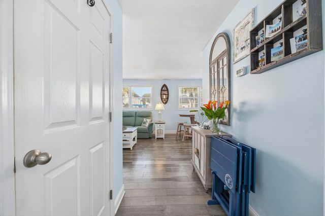 608 6th Ave. S, North Myrtle Beach, SC 29582