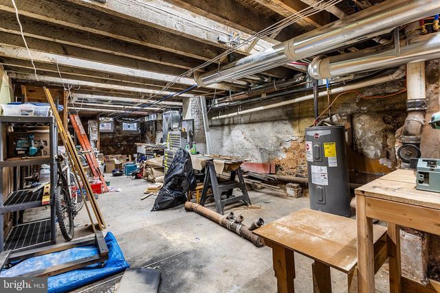 3407 RIDGE AVE, Philadelphia, PA 19132