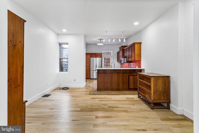 3407 RIDGE AVE, Philadelphia, PA 19132