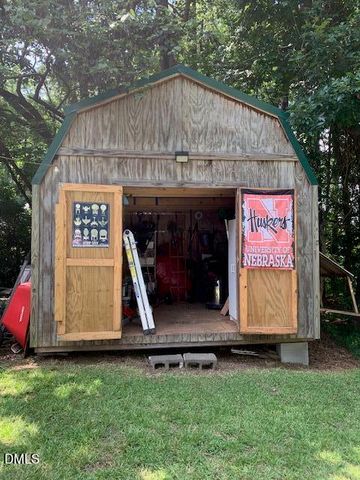 3916 Riviera Drive, Elm City, NC 27822