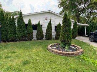 432 Flamingo Street, Rochester Hills, MI 48309