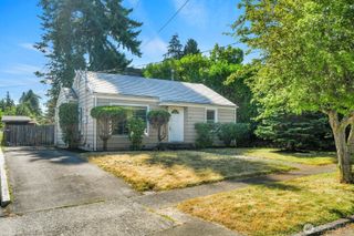 13040 7th Avenue S, Burien, WA 98168