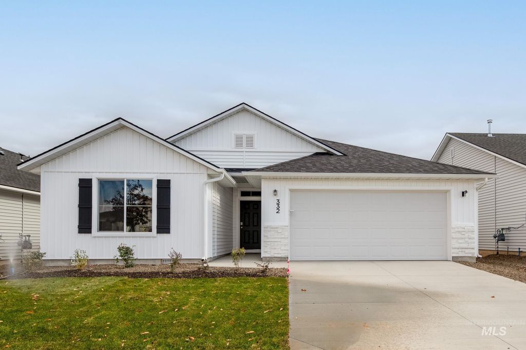 299 N Meadowsweet Ave, Kuna, ID 83634