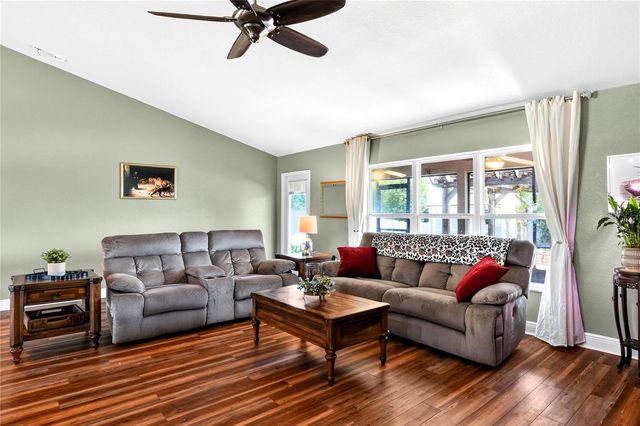1590 DOVES VIEW CIR, Auburndale, FL 33823