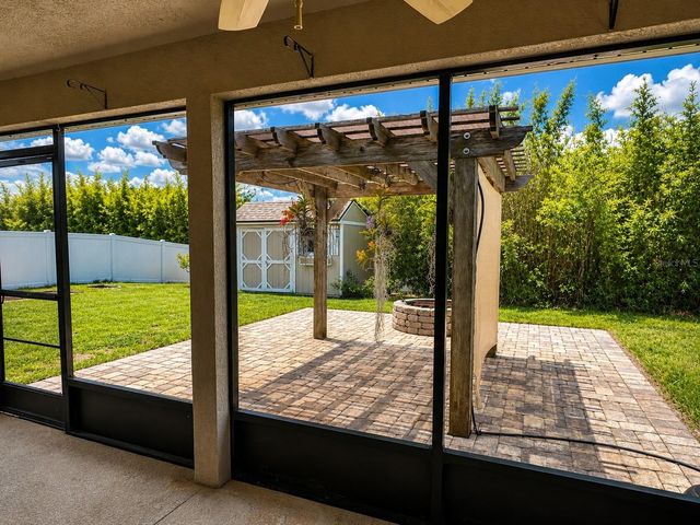 1590 DOVES VIEW CIR, Auburndale, FL 33823