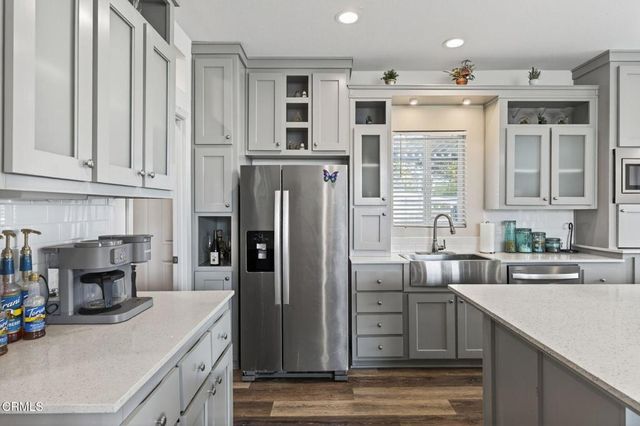 445 Gaviota Place 124, Oxnard, CA 93033