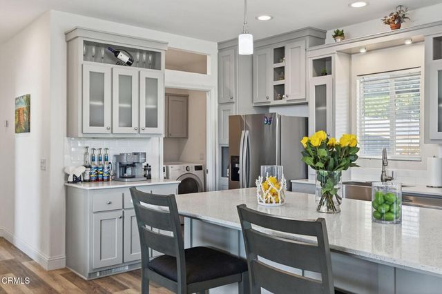 445 Gaviota Place 124, Oxnard, CA 93033