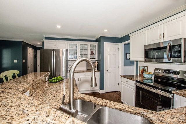 921 Argyle Court, Statesville, NC 28677