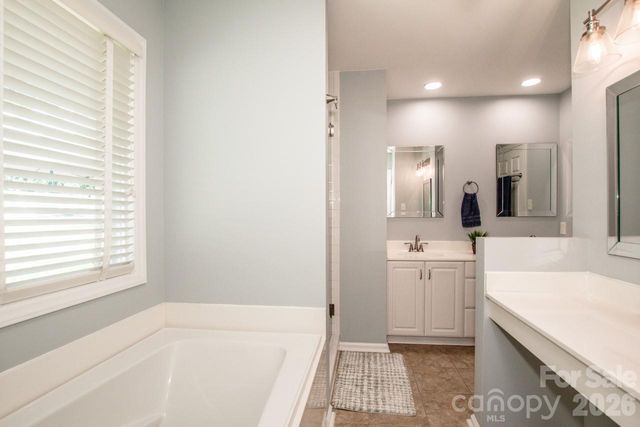 921 Argyle Court, Statesville, NC 28677