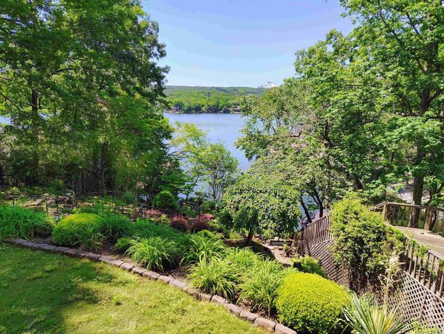 57 Toledo Drive, Hot Springs Village, AR 71909