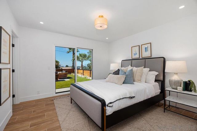 948 Emma, Cardiff By The Sea, CA 92007