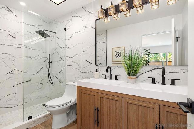 948 Emma, Cardiff By The Sea, CA 92007