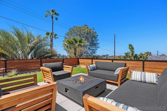 948 Emma, Cardiff By The Sea, CA 92007