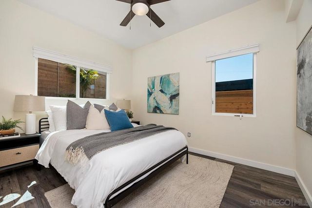 948 Emma, Cardiff By The Sea, CA 92007