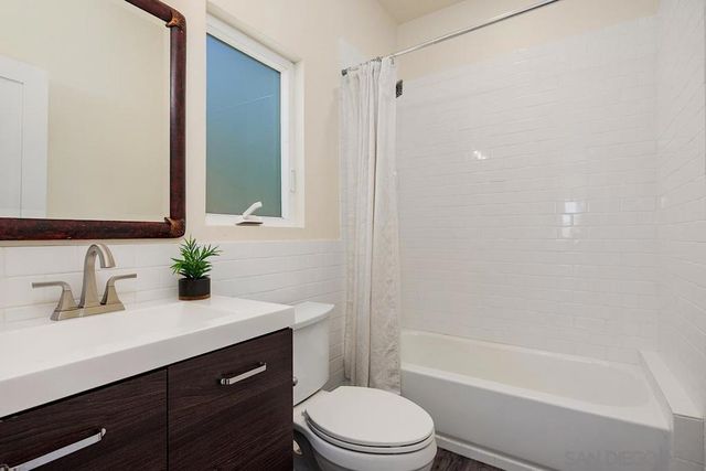 948 Emma, Cardiff By The Sea, CA 92007