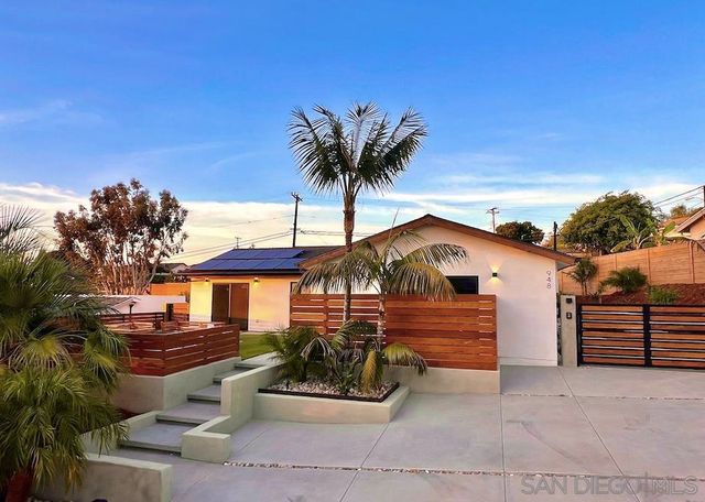 948 Emma, Cardiff By The Sea, CA 92007