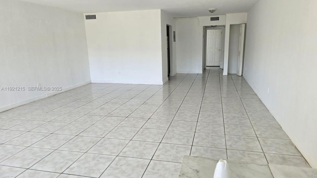1885 NE 121st Street 17, North Miami, FL 33181