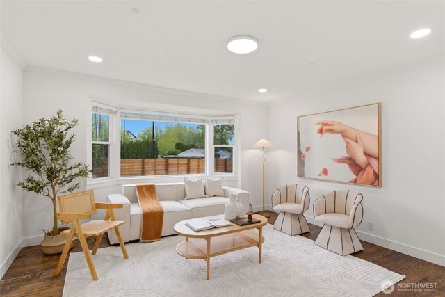 10404 Jovita Blvd E, Edgewood, WA 98372