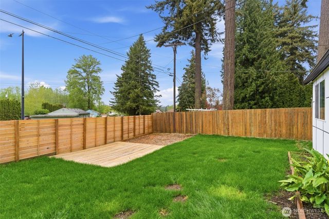 10404 Jovita Blvd E, Edgewood, WA 98372