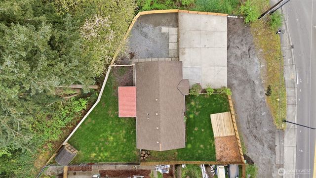 10404 Jovita Blvd E, Edgewood, WA 98372