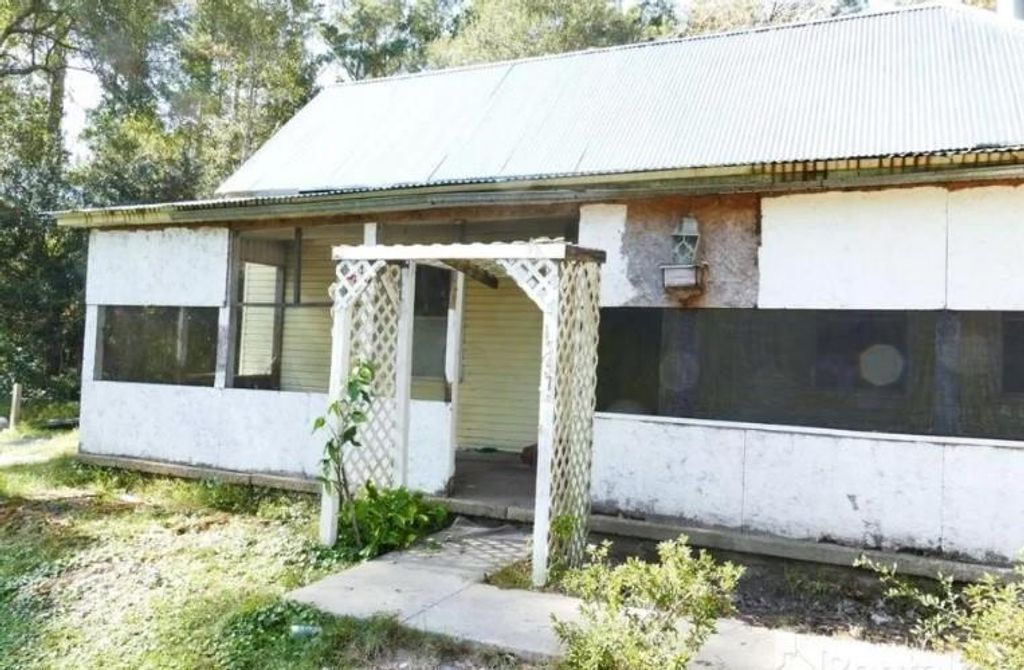 1547 Lee Miller Road, Silsbee, TX 77656