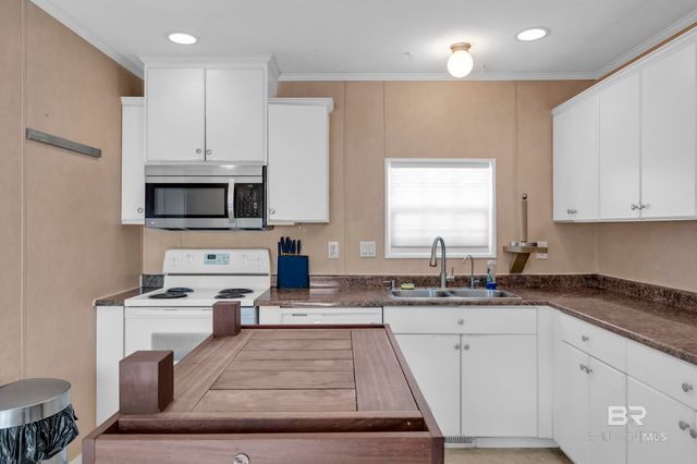 0 Riptide Court, Gulf Shores, AL 36542