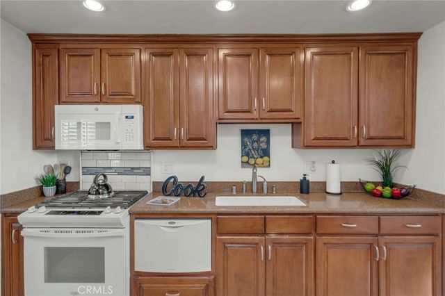 5142 W 142nd Street, Hawthorne, CA 90250