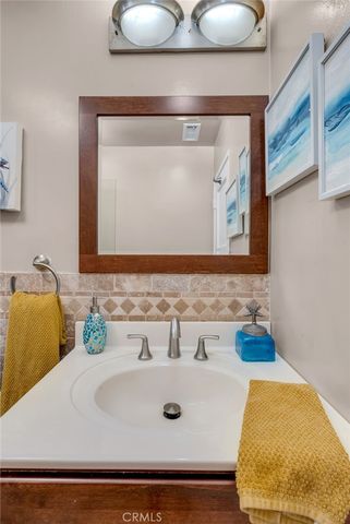 5142 W 142nd Street, Hawthorne, CA 90250