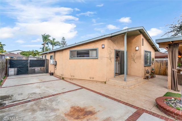 5142 W 142nd Street, Hawthorne, CA 90250