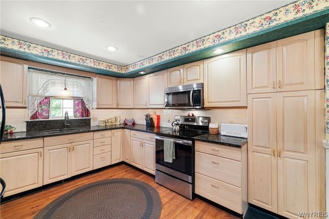 864 Ridge Road, Lewiston, NY 14092