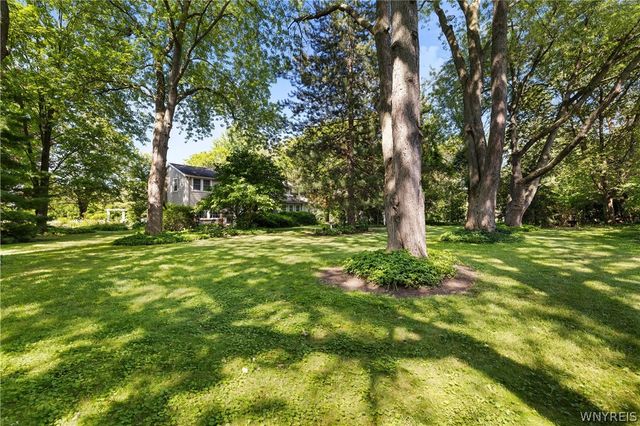 864 Ridge Road, Lewiston, NY 14092