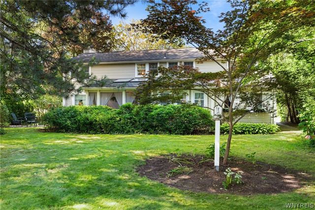 864 Ridge Road, Lewiston, NY 14092