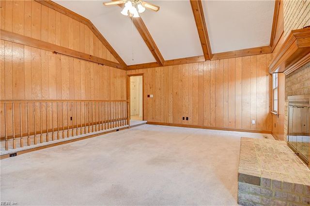 1924 Grayfalcon DR, Norfolk, VA 23518