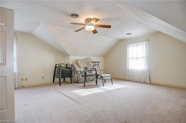 1924 Grayfalcon DR, Norfolk, VA 23518