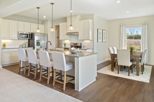 2423 Brumby Loop, White House, TN 37188